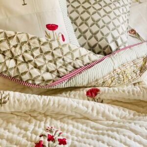 RANGREZ - BED SHEET AND QUILT SET