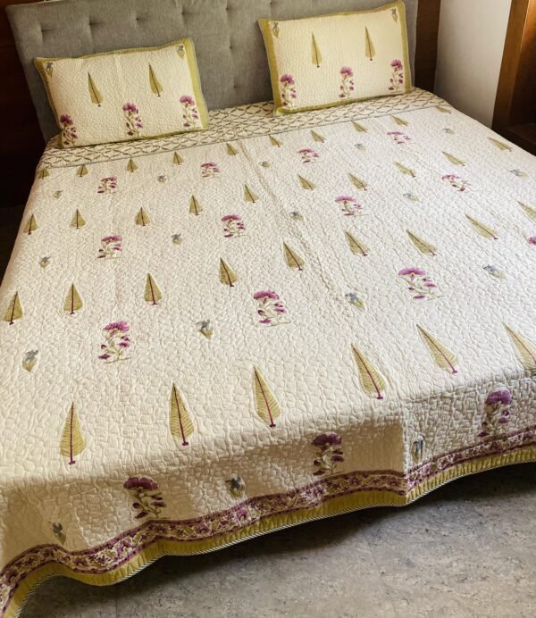 MEHER- Quilted bed sheet set - Image 3