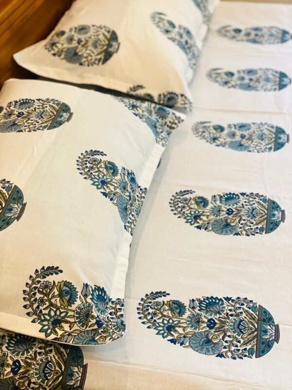 PANAH- Affordable bed sheet set