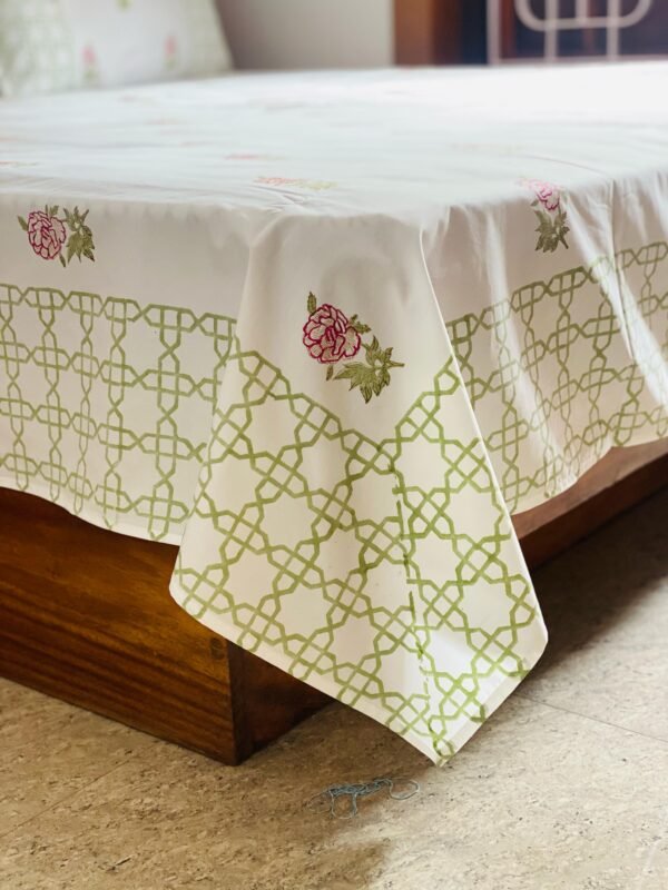 BLUSHFIELD - Block printed bed sheet set - Image 3