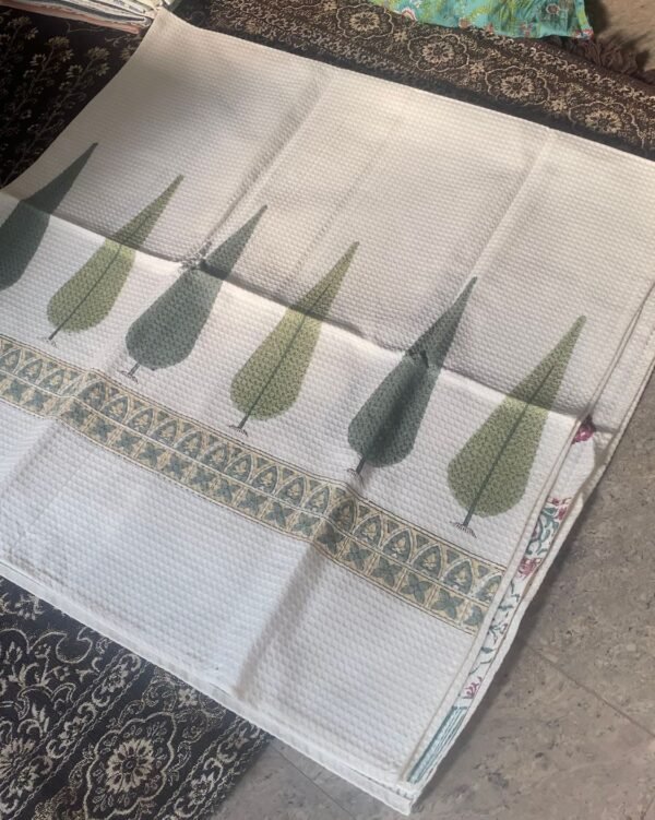 SAANJH- Block printed bath towel