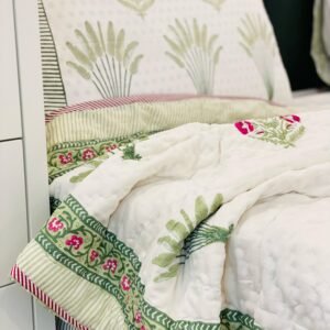ESHAL- Bed sheet and Quilt set