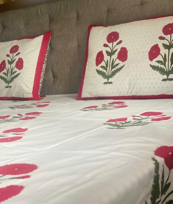 GULSHER Block printed bed sheet set - Image 2