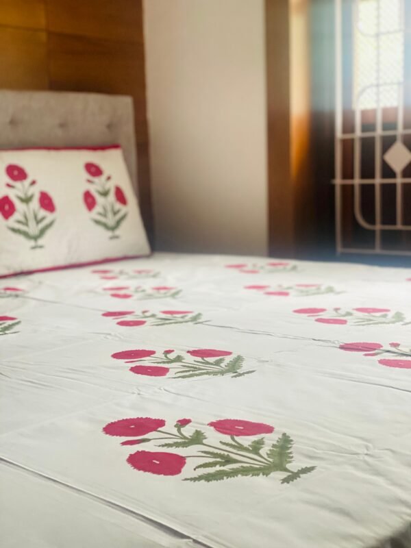 GULSHER Block printed bed sheet set - Image 3