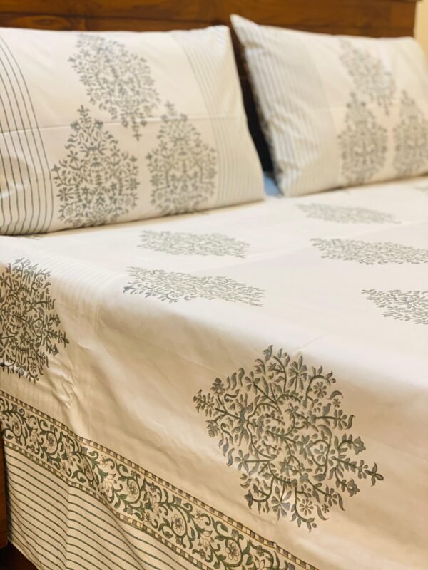PASHMEENA KHWAB- Block printed bed sheet set