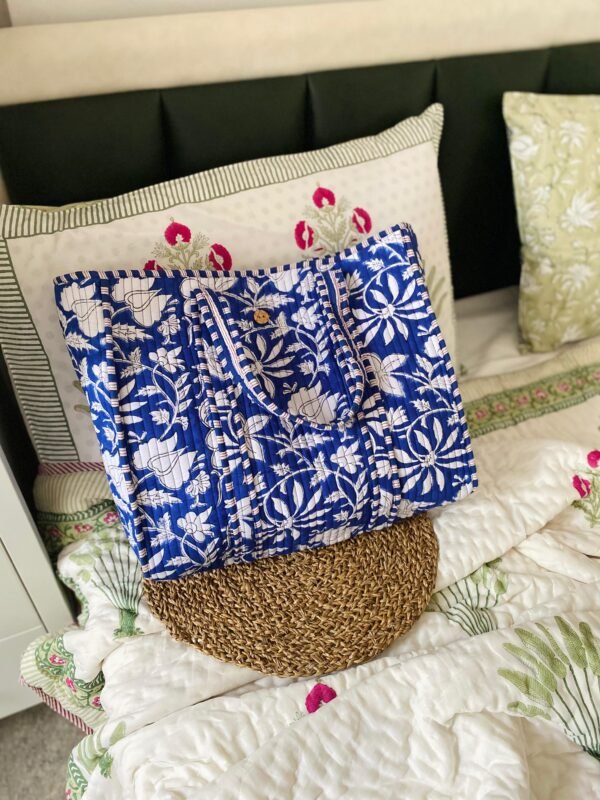GIRAH- Quilted tote bag