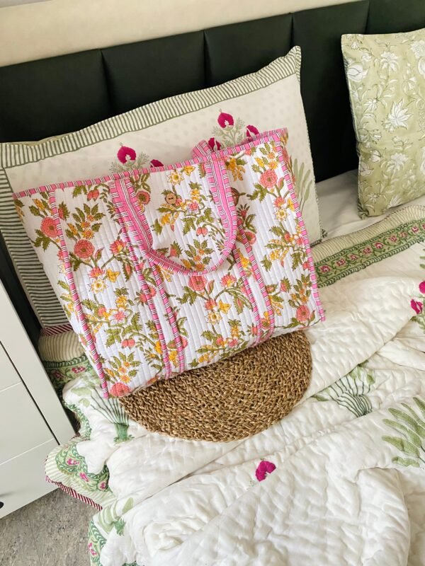 GIRAH- Quilted tote bag