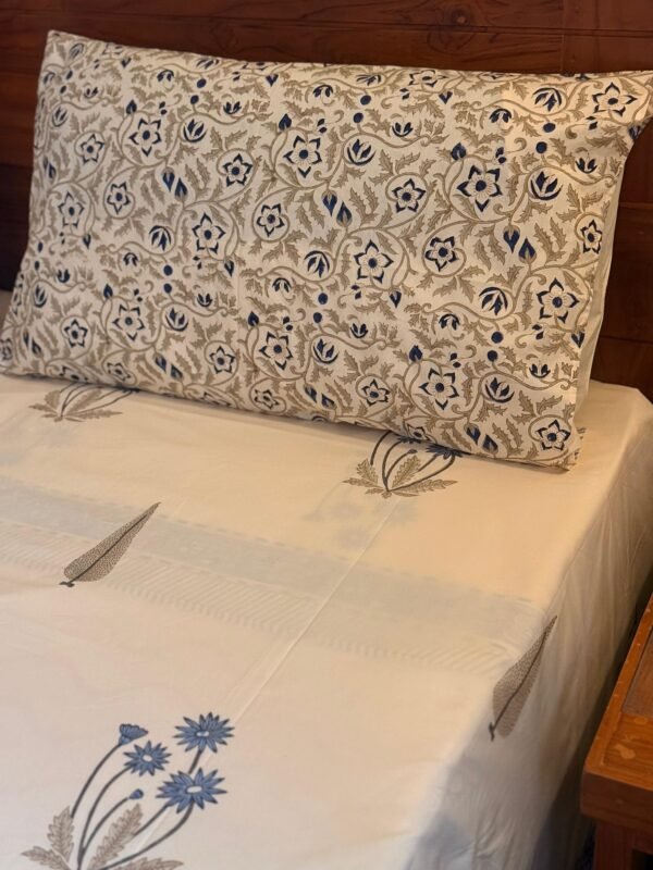 BLUE OUD - Block printed bed sheet set - Image 2