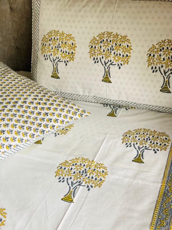 ZAR GUL - Block printed bed sheet set
