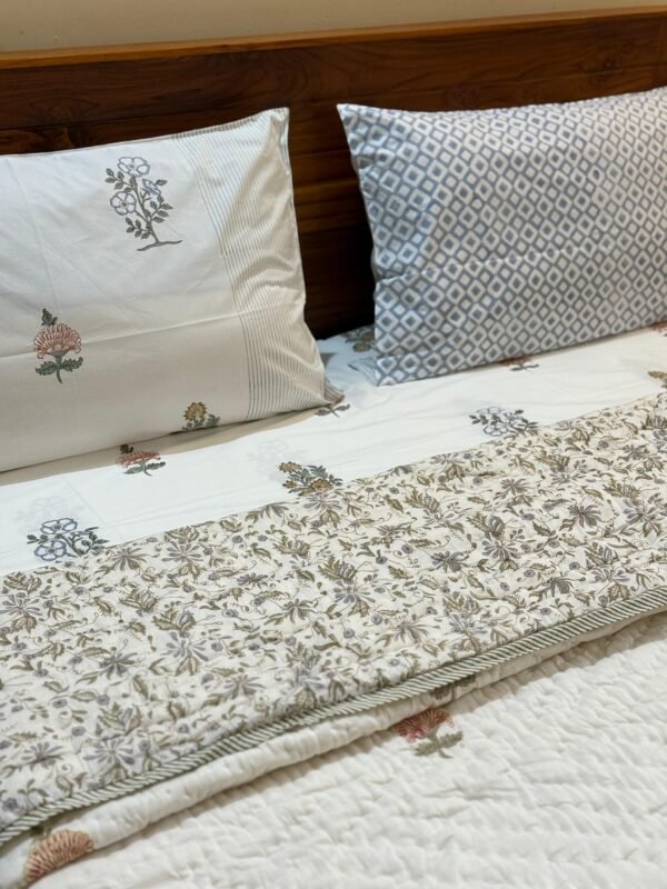 NILOPHER - Bed sheet and Quilt set - Image 2