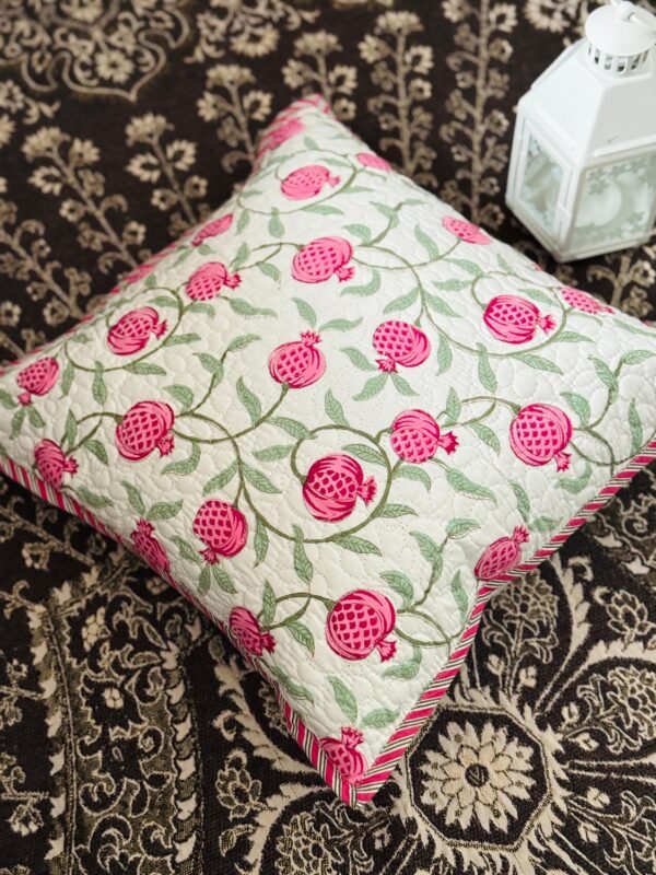 HAND BLOCKED QUILTED CUSHION COVER (set of 2) - Image 2