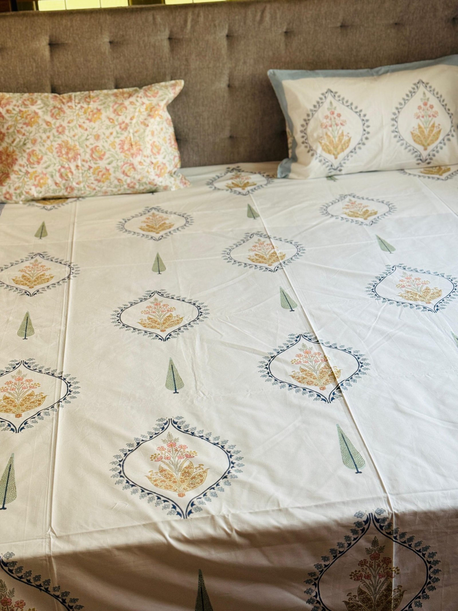 MEHRAAB - Block printed bed sheet set - Image 3