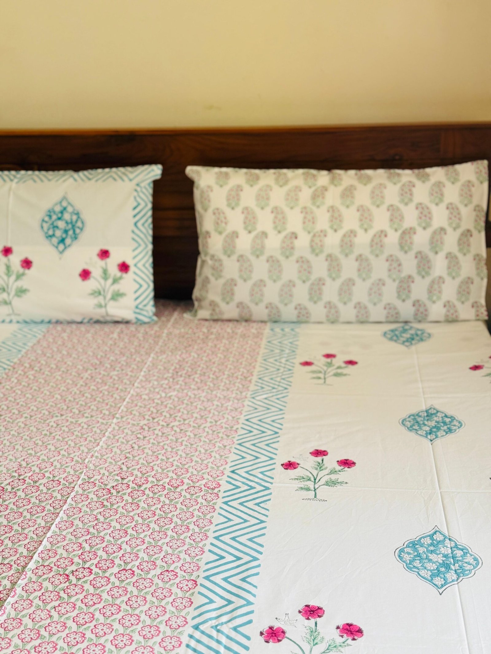 NEELAM - Block printed bed sheet set - Image 2