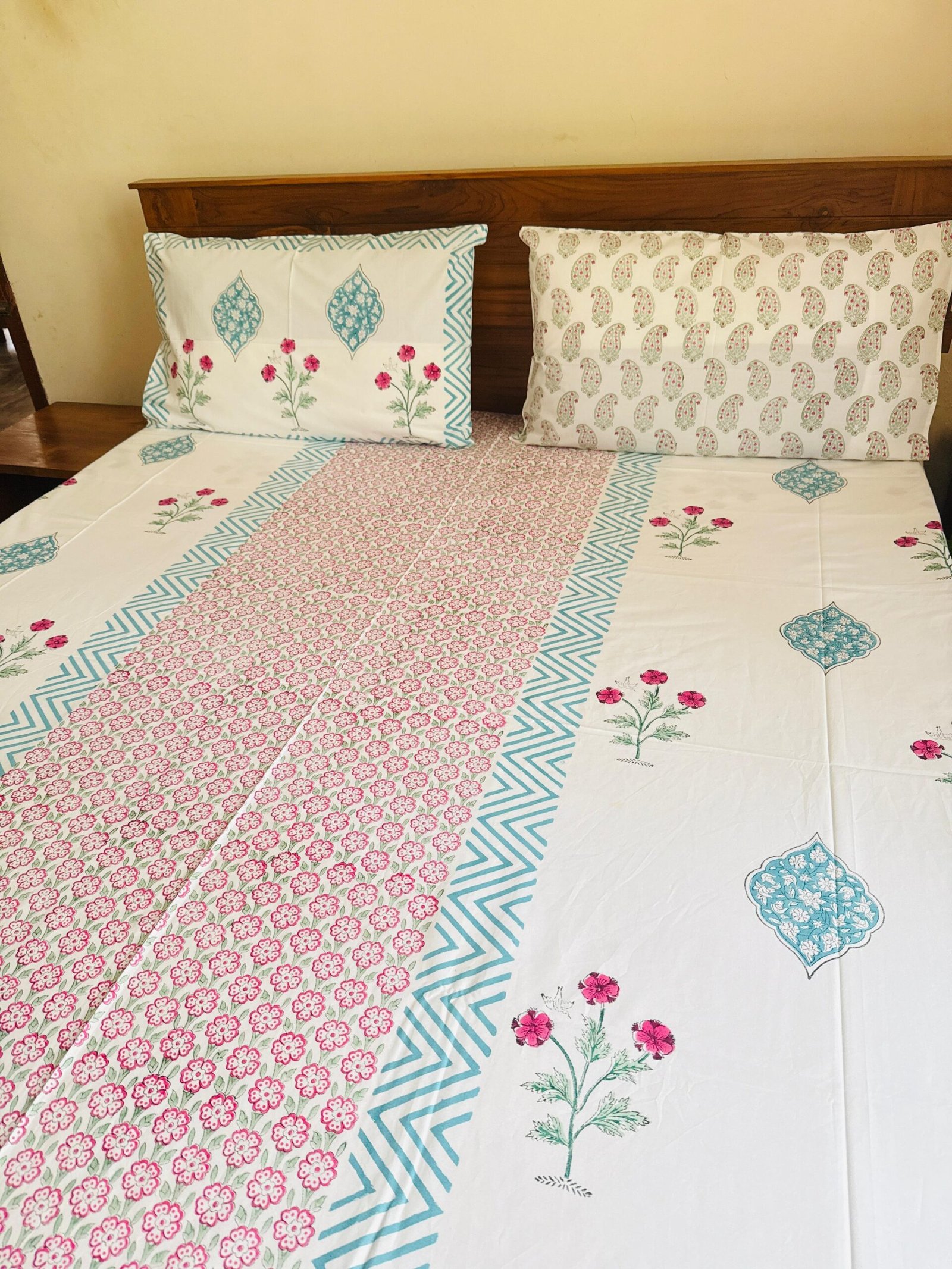 NEELAM - Block printed bed sheet set - Image 3