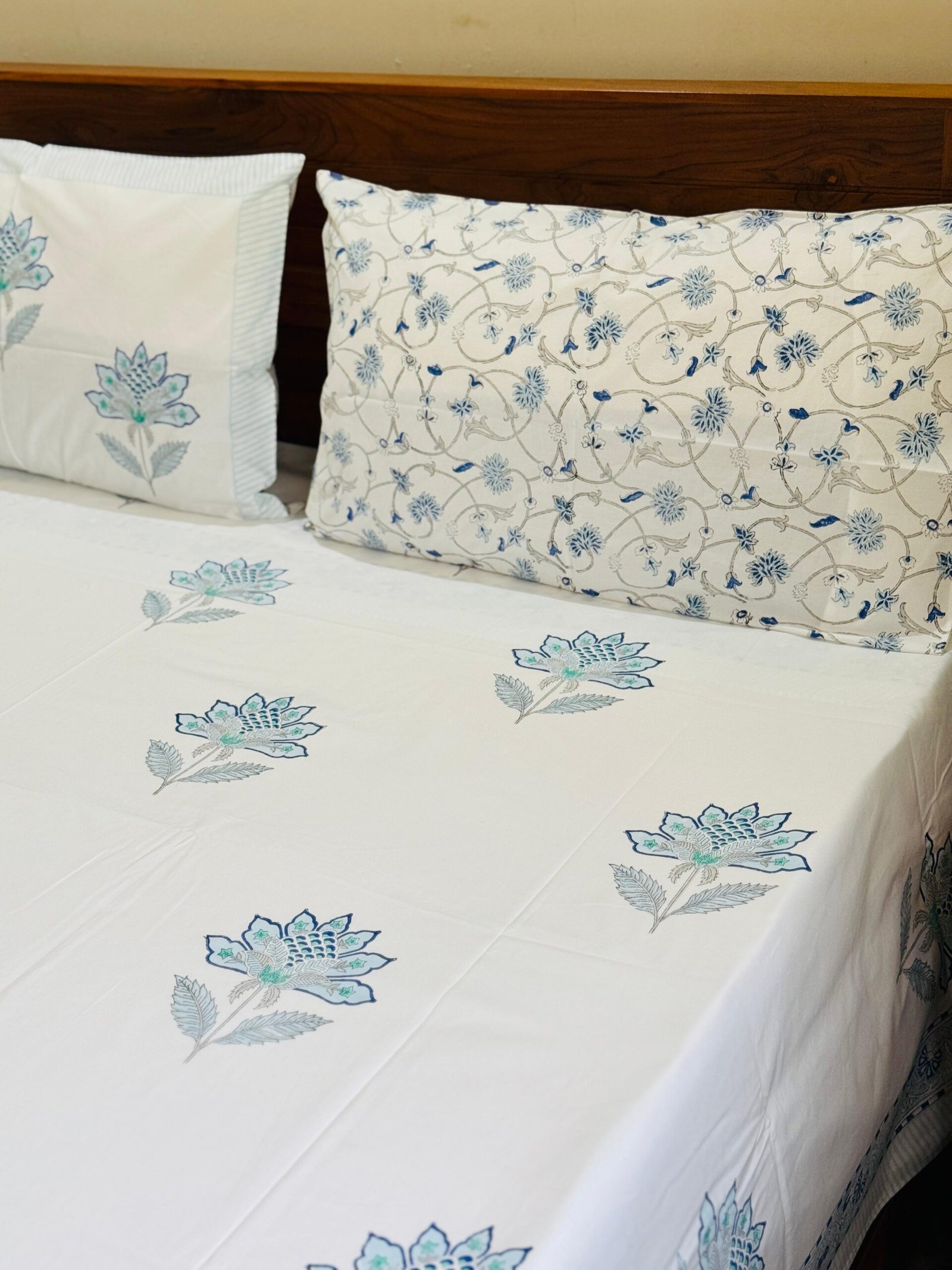 BLUE FERN - Block printed bed sheet set - Image 2