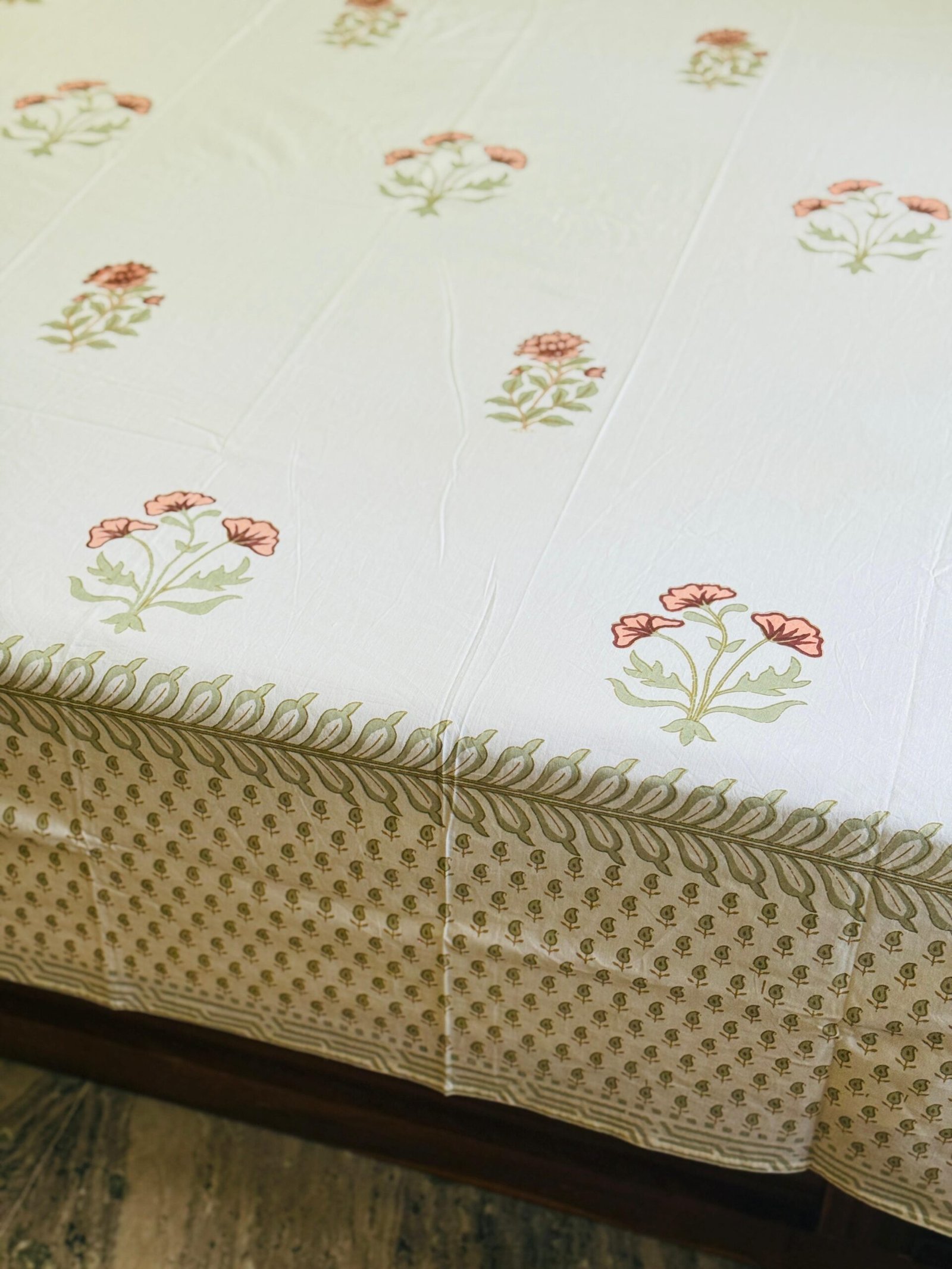 - Affordable bed sheet set - Image 3